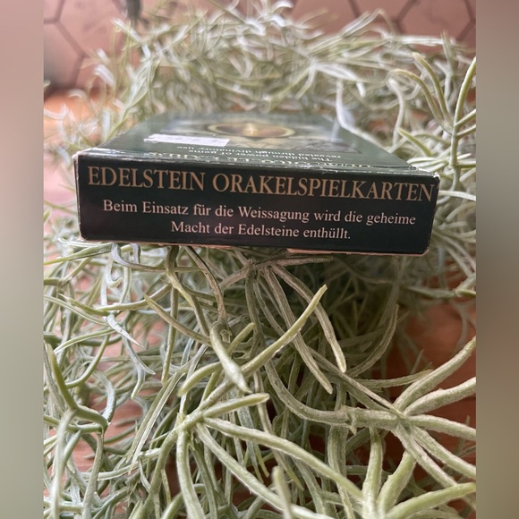 Gems Oracle Cards - Picture 4 of 8